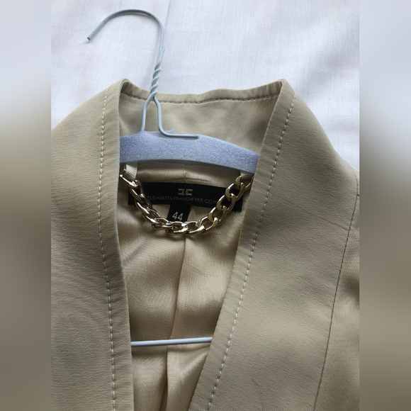 Elisabetta Franchi military style suit.Size:44 IT.Worn a 3 times - Picture 10 of 13